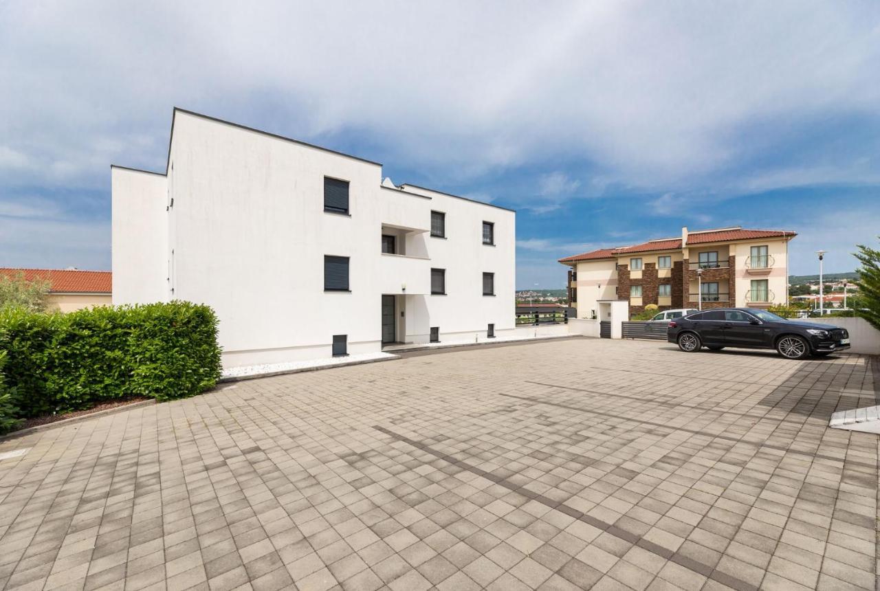 Ferienwohnung Casa Bella Malinska Exterior foto